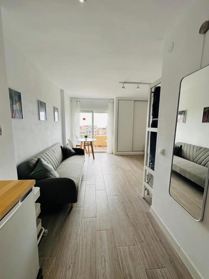 Modern White Studio Benalmádena Dış mekan fotoğraf
