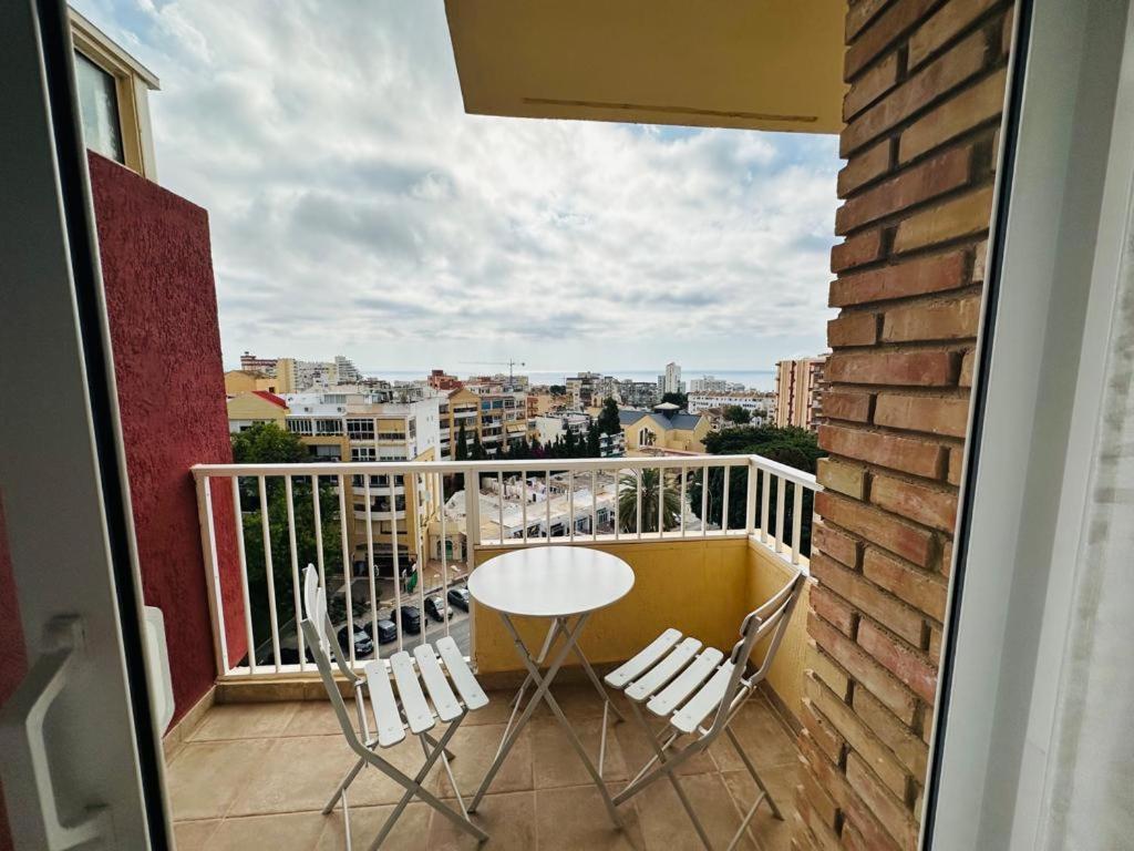 Modern White Studio Benalmádena Dış mekan fotoğraf