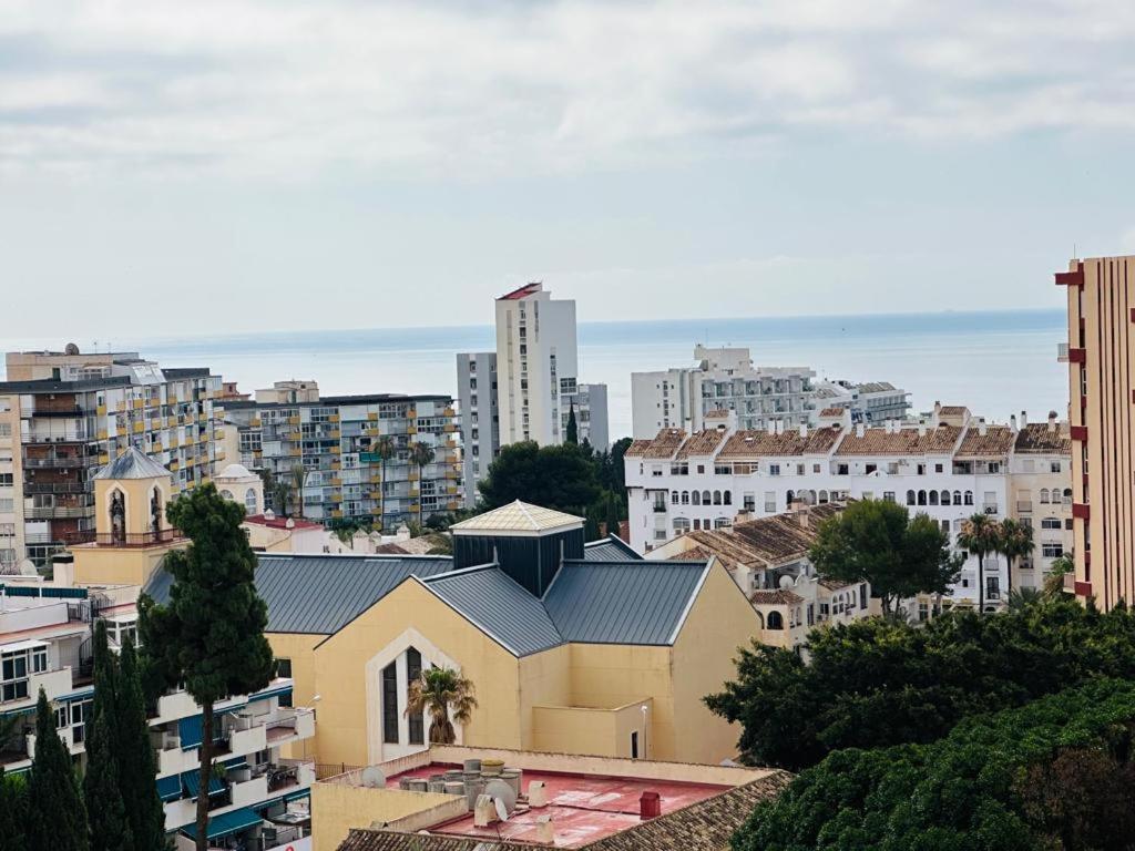 Modern White Studio Benalmádena Dış mekan fotoğraf