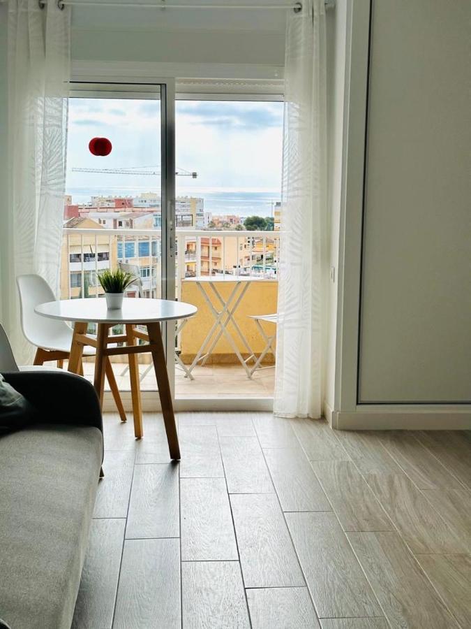 Modern White Studio Benalmádena Dış mekan fotoğraf
